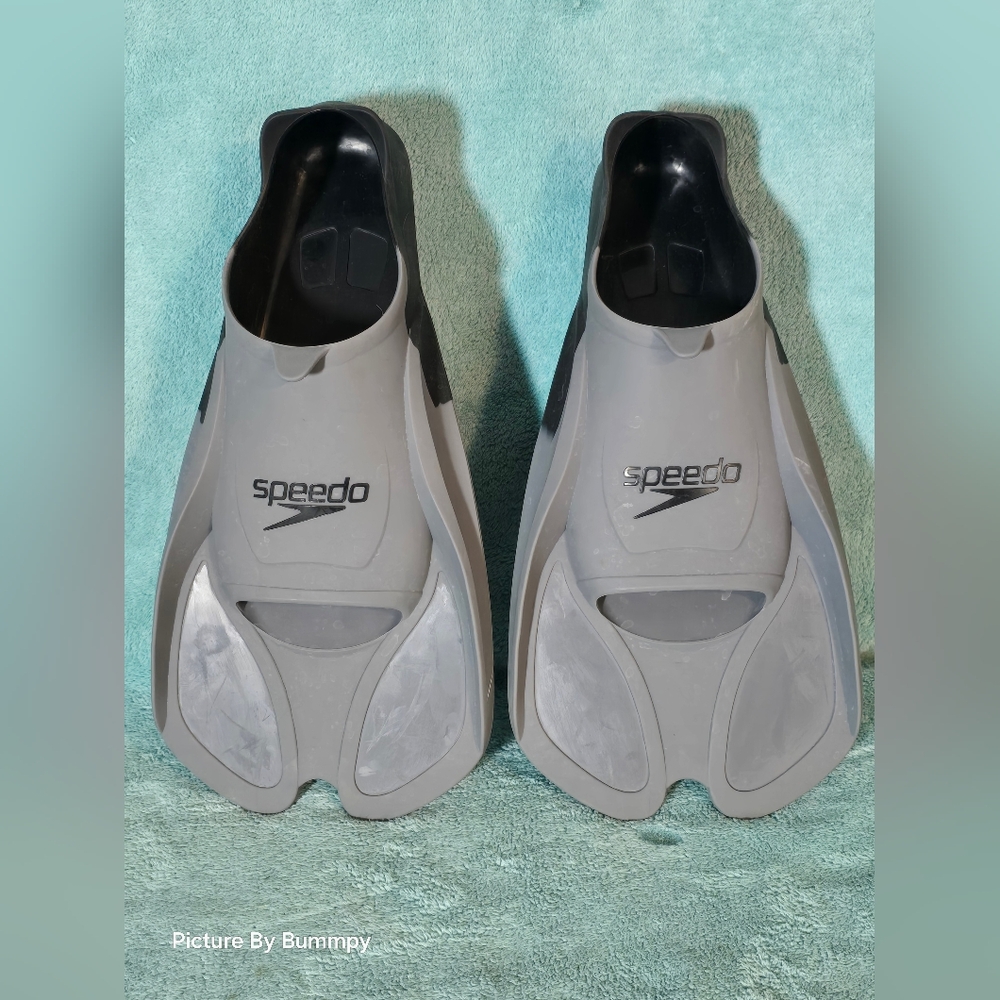 Speedo Gray Swim Fins